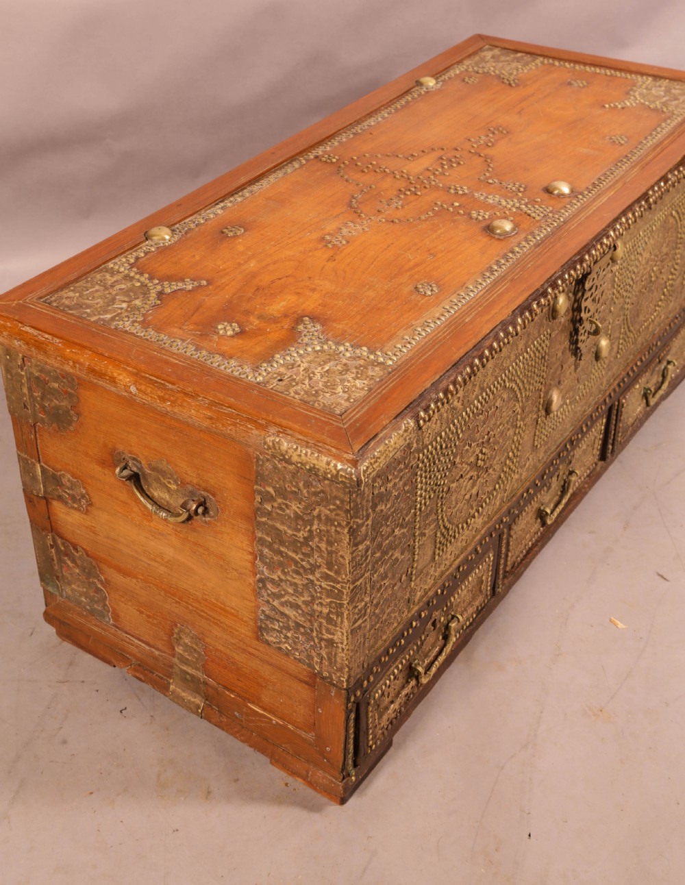 A 19th century Zanzibar Lidded Box View II