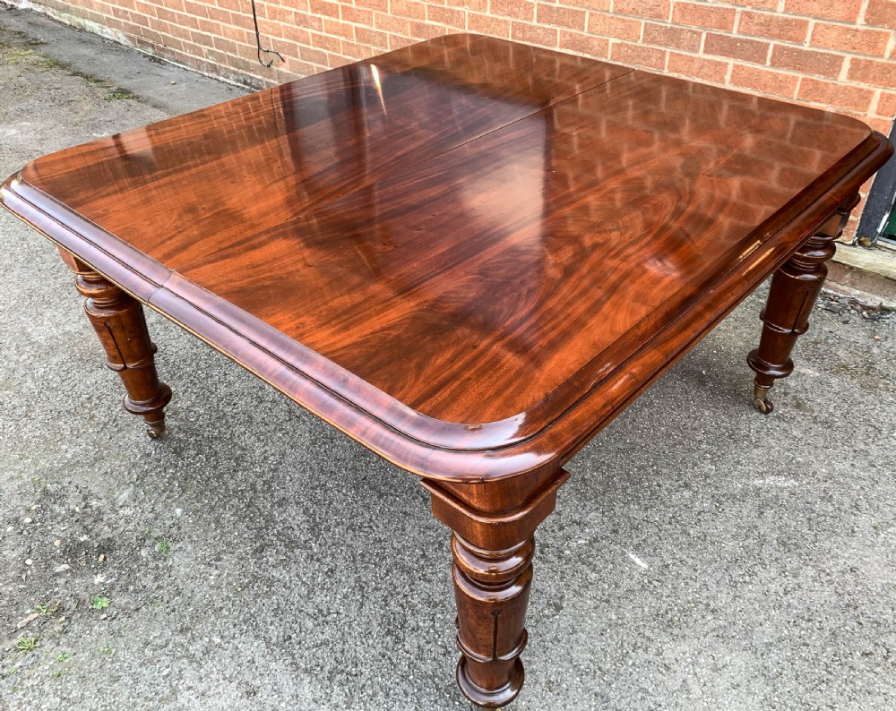 A Super Early Victorian Extending Dining Table View VII