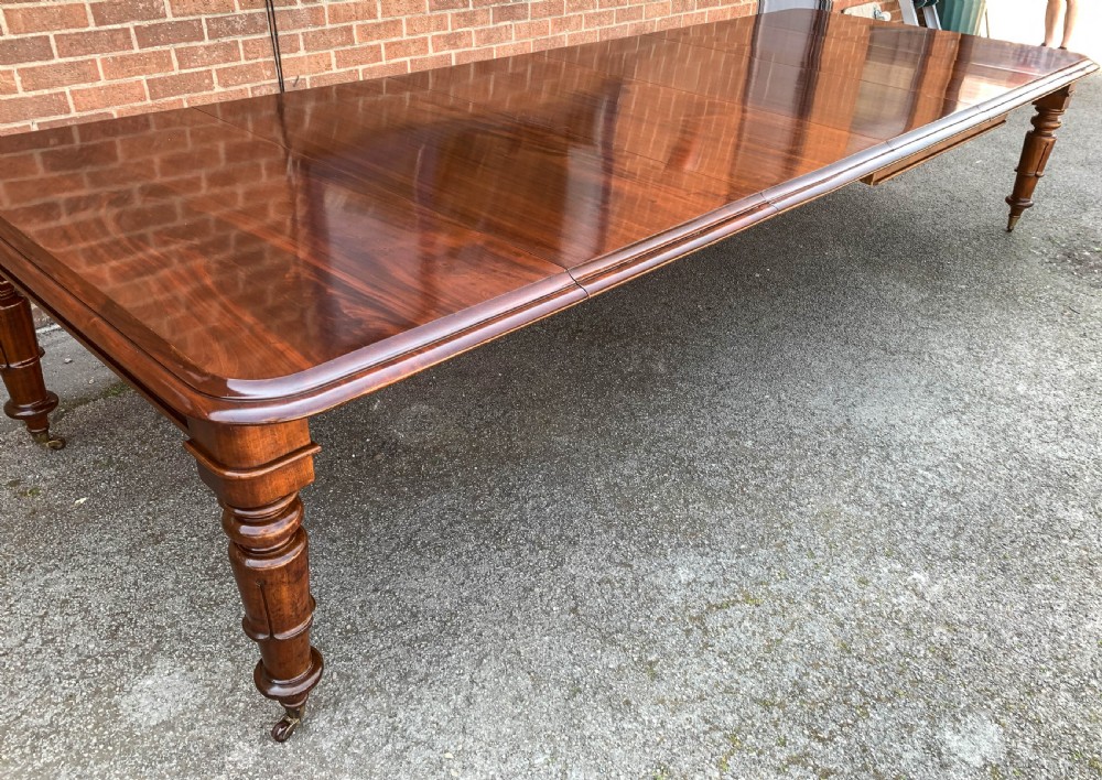 A Super Early Victorian Extending Dining Table View XIV