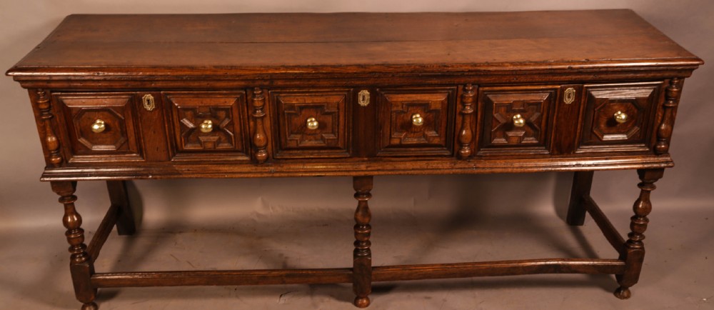 A Superb Early 18th century Serving Dresser in Oak View II