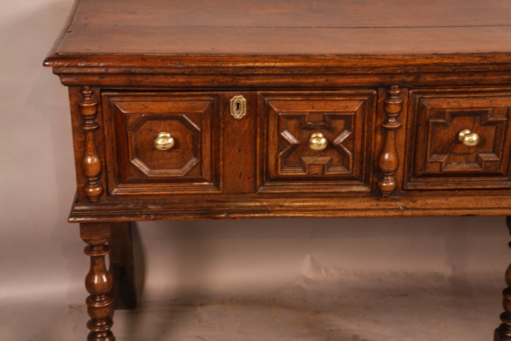 A Superb Early 18th century Serving Dresser in Oak View IV