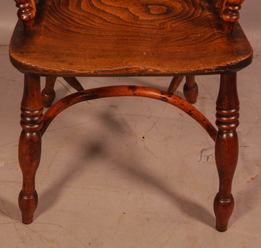 A Good Yew Wood Windsor Chair Rockley Made View IV