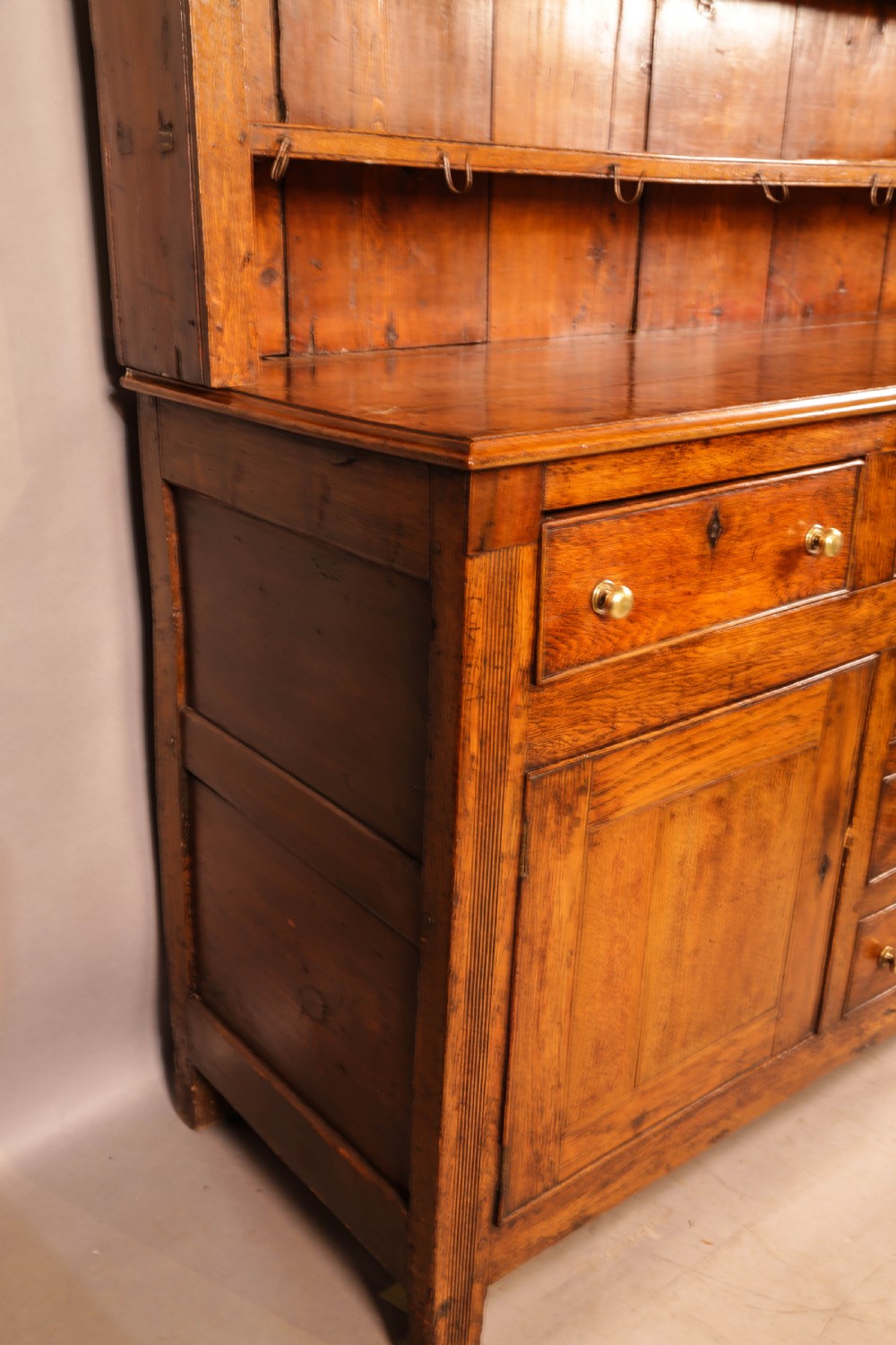 A Good Georgian Oak Welsh dresser View XIV