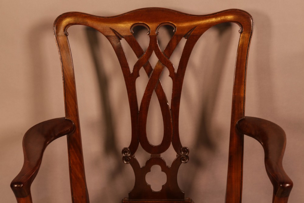 A Set of 8 Chippendale Style Dining chairs c 1890 View XV