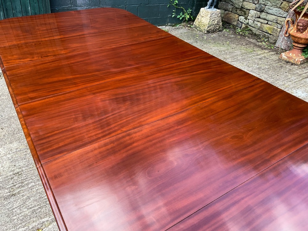 A Superb Early Victorian Extending Dining Table 4 leaves seats 12 View XVII
