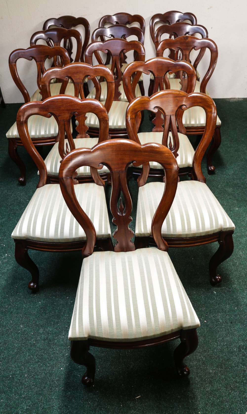 A Set of 14 Victorian Spear Point Dining Chairs on Cabriole legs
