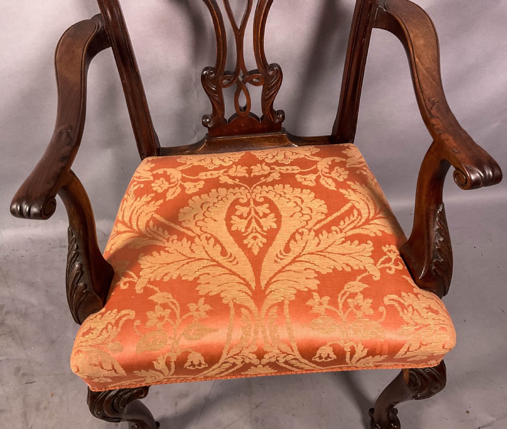 A Superb Set of 12 Victorian Chippendale Dining chairs mahogany View XIII