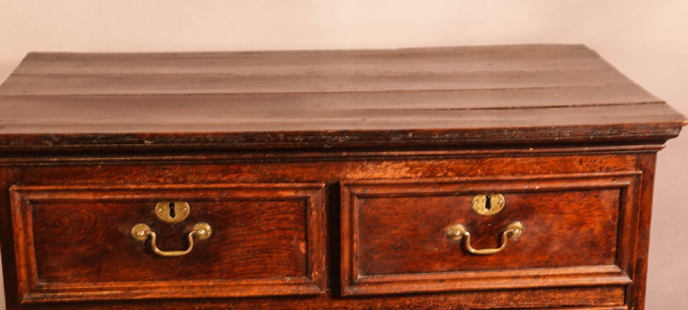 An 18th century Oak Chest of Drawers View VI