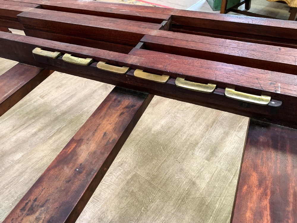 A Superb Georgian Extending Dining Table in Mahogany seats 12 View XVI