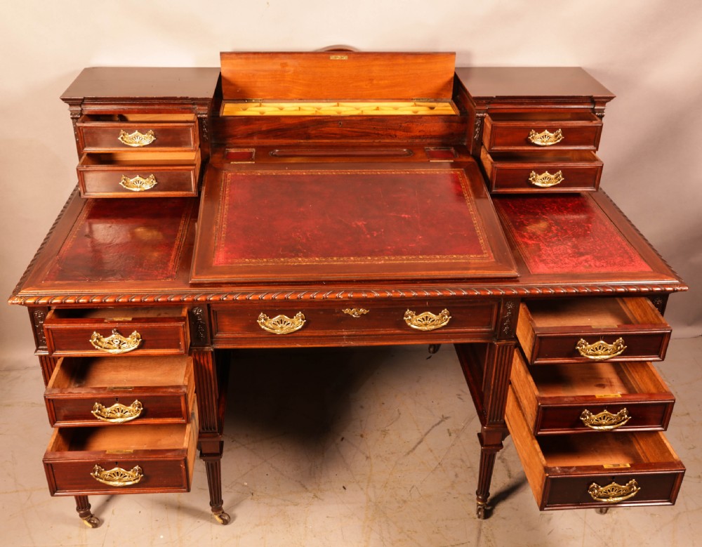 A stunning Quality Victorian Pedestal Desk View V