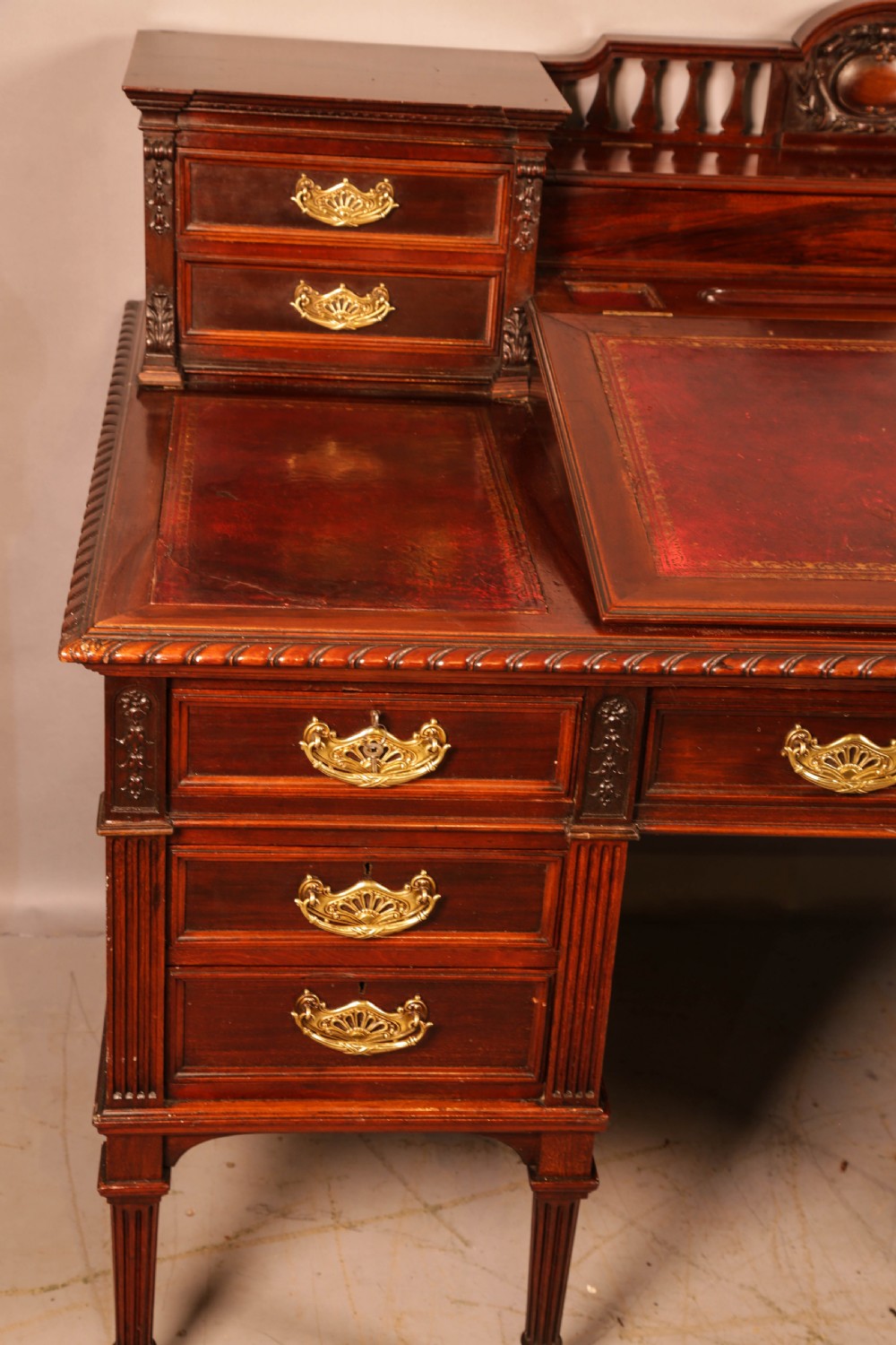 A stunning Quality Victorian Pedestal Desk View XII