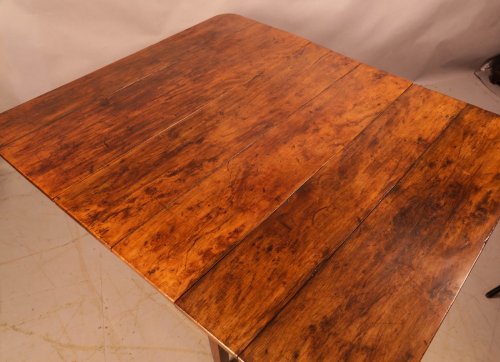 A Very Rare Georgian Gate leg dining Table in Yew Wood View X