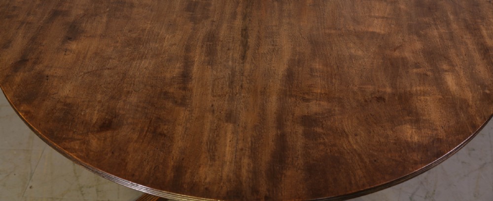 A Rare Georgian Circular Top Dining Table in Mahogany View IV