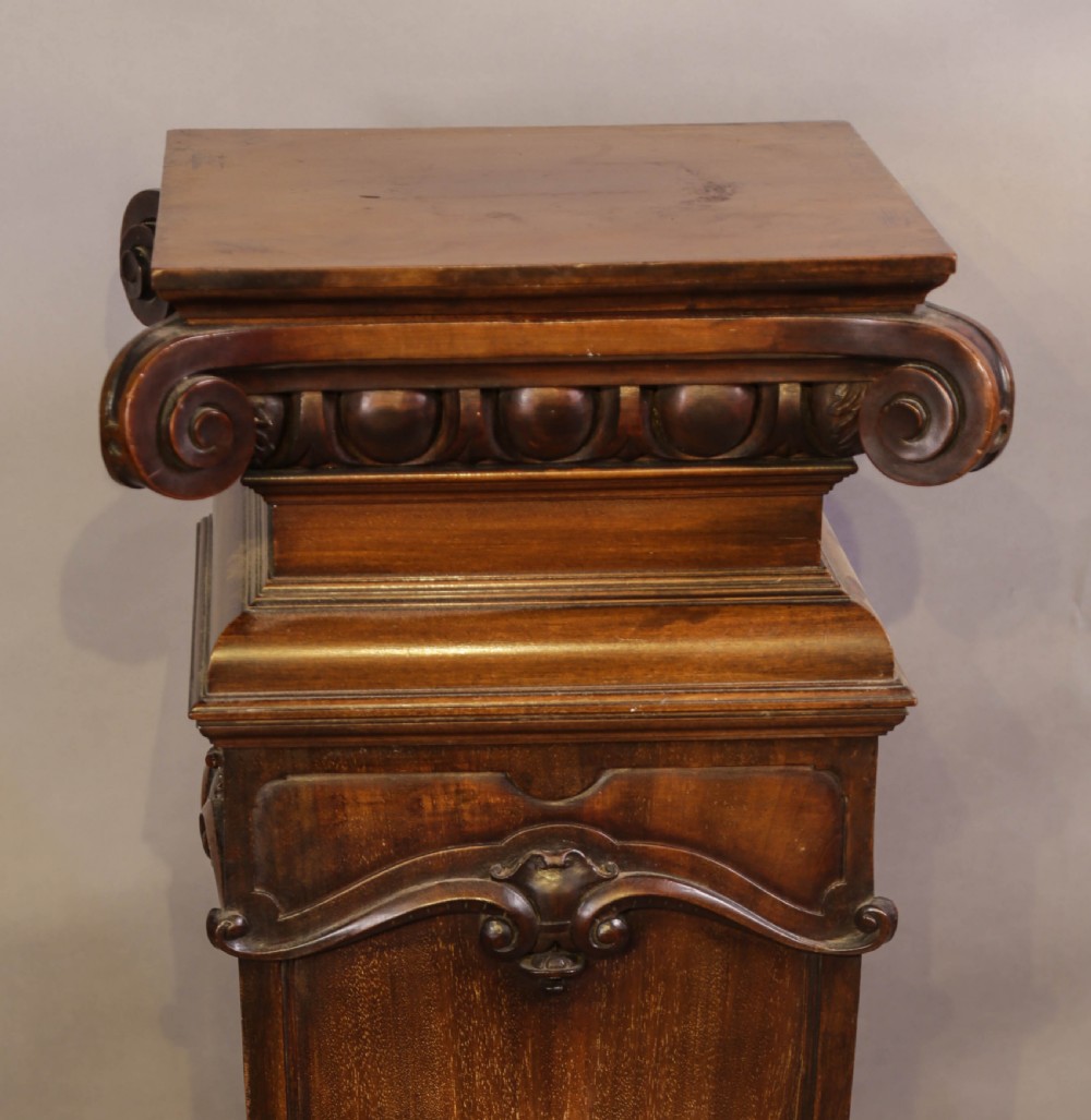 An Extreemly Rare Column by Howard and Son Berners London View III