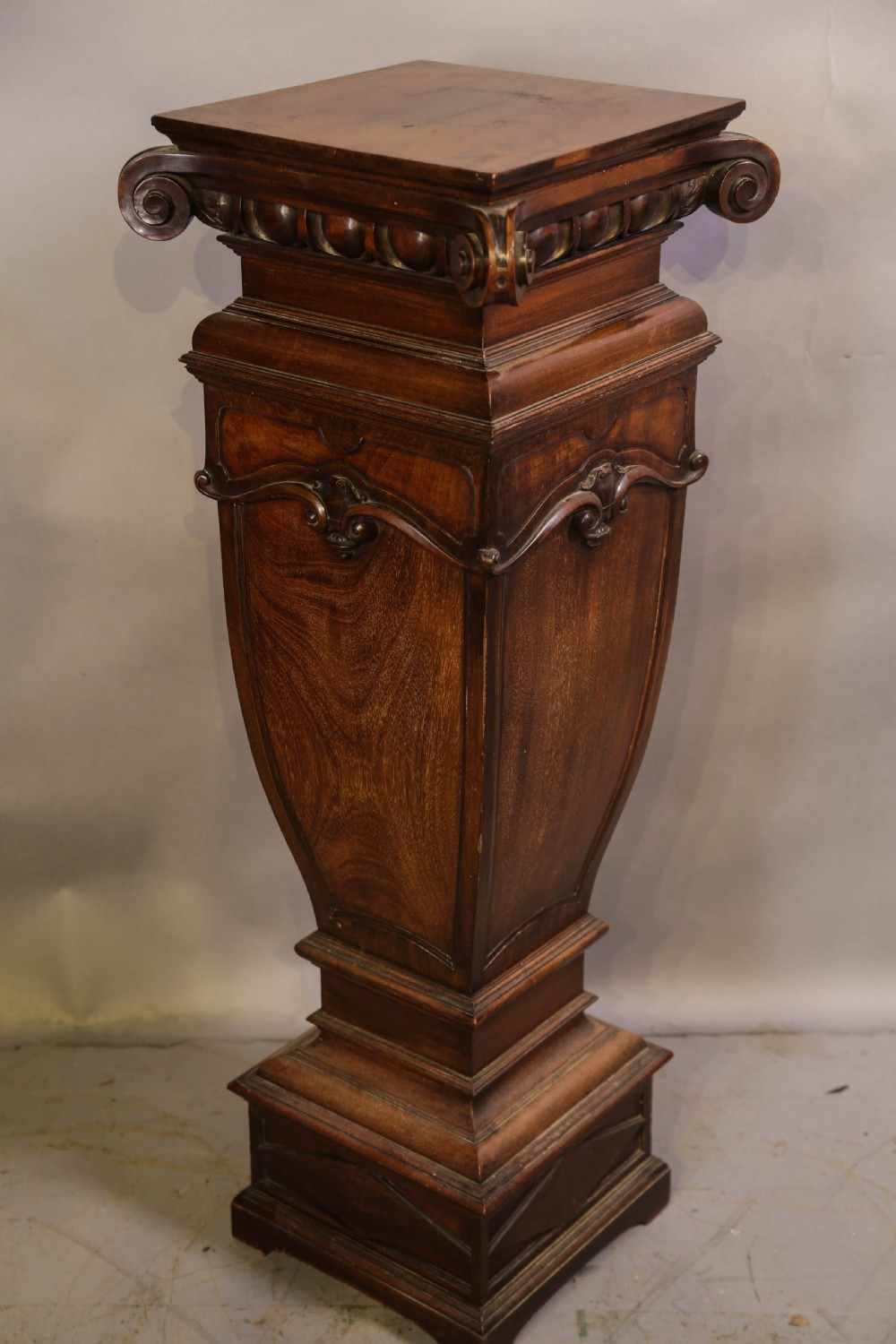 An Extreemly Rare Column by Howard and Son Berners London View IV