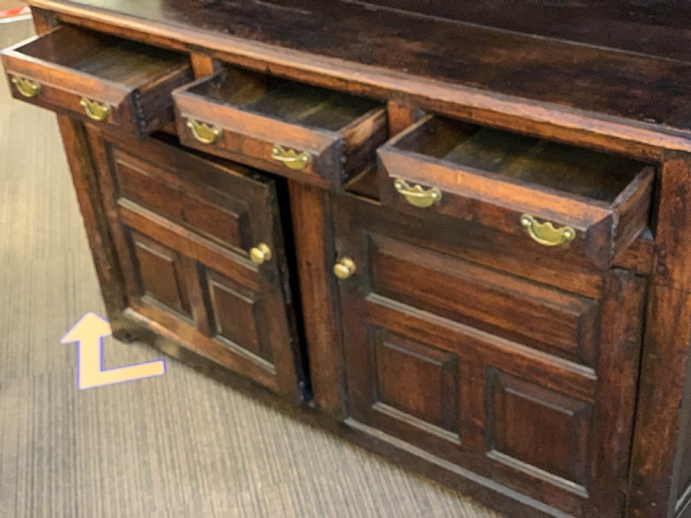 A Very Good Welsh Dresser 1731 HO in Oak View VII
