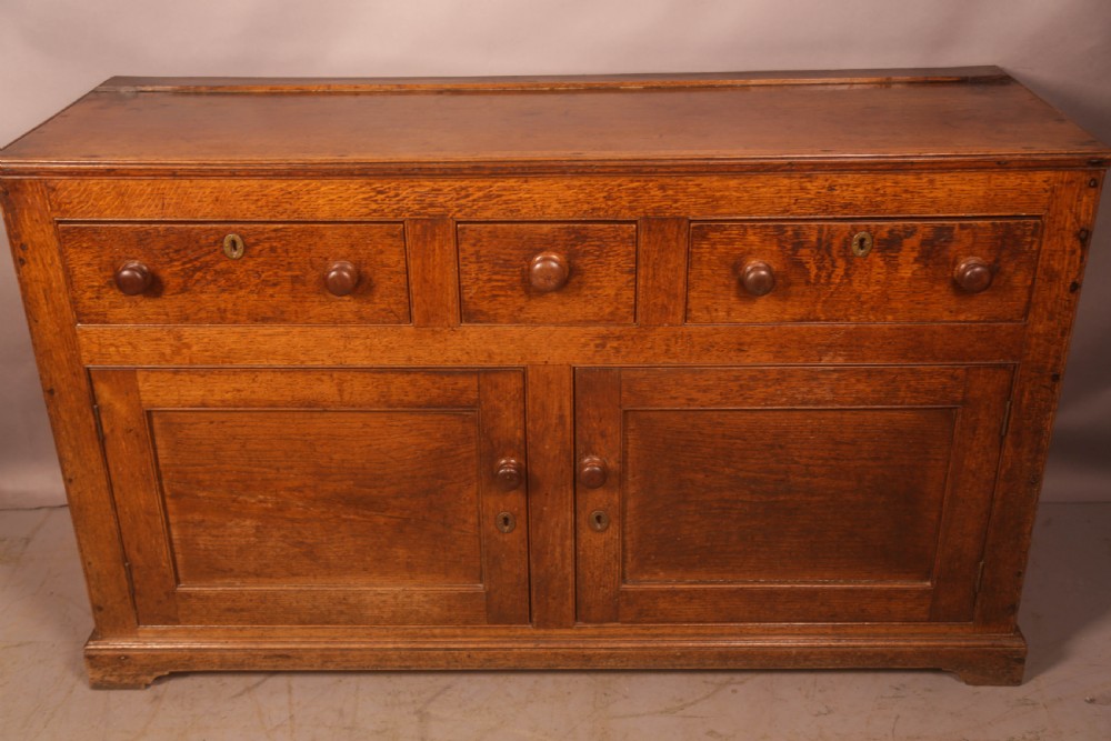 A Small GEORGIAN Serving Dresser in Oak View IV