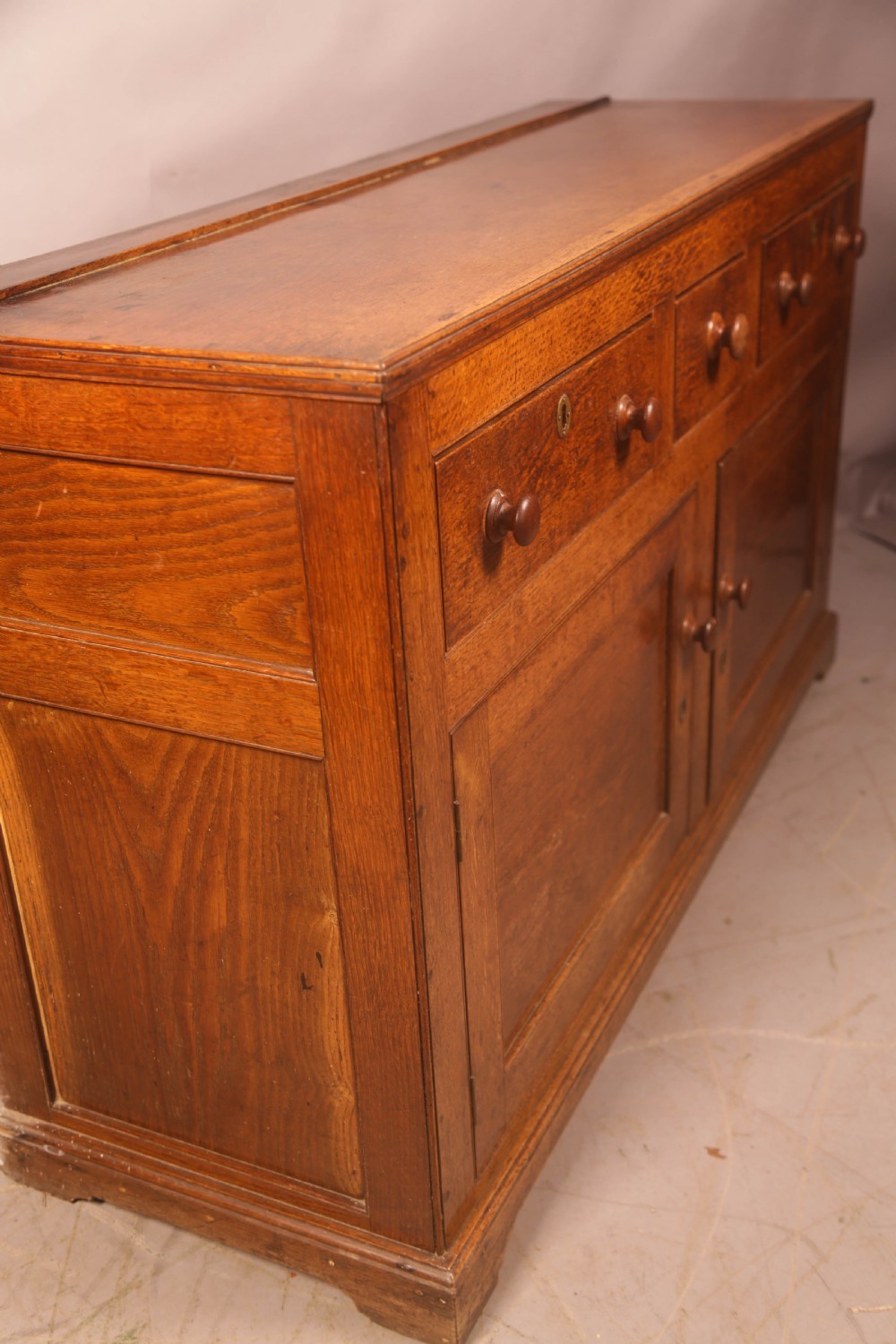 A Small GEORGIAN Serving Dresser in Oak View X