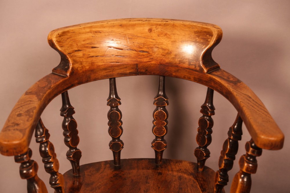 A Good Victorian Smokers bow in Ash with an Elm seat View V
