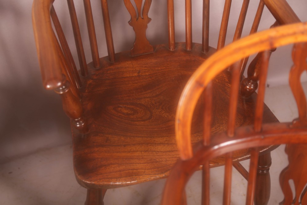 A Harlequin set of 4 Yew Wood Windsor Chairs View VI