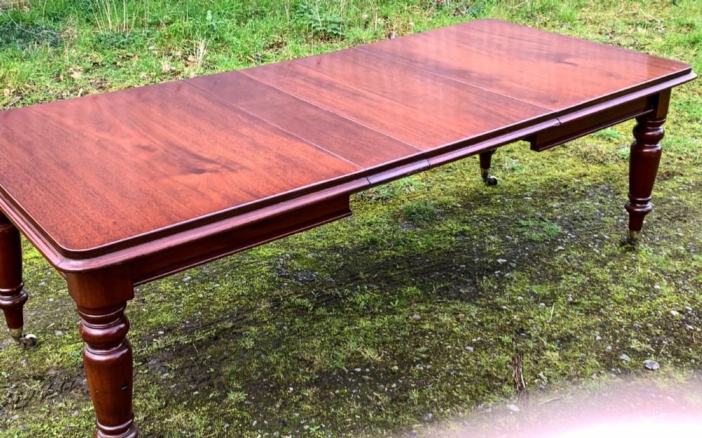 A Small Victorian Extending Dining Table  View VII