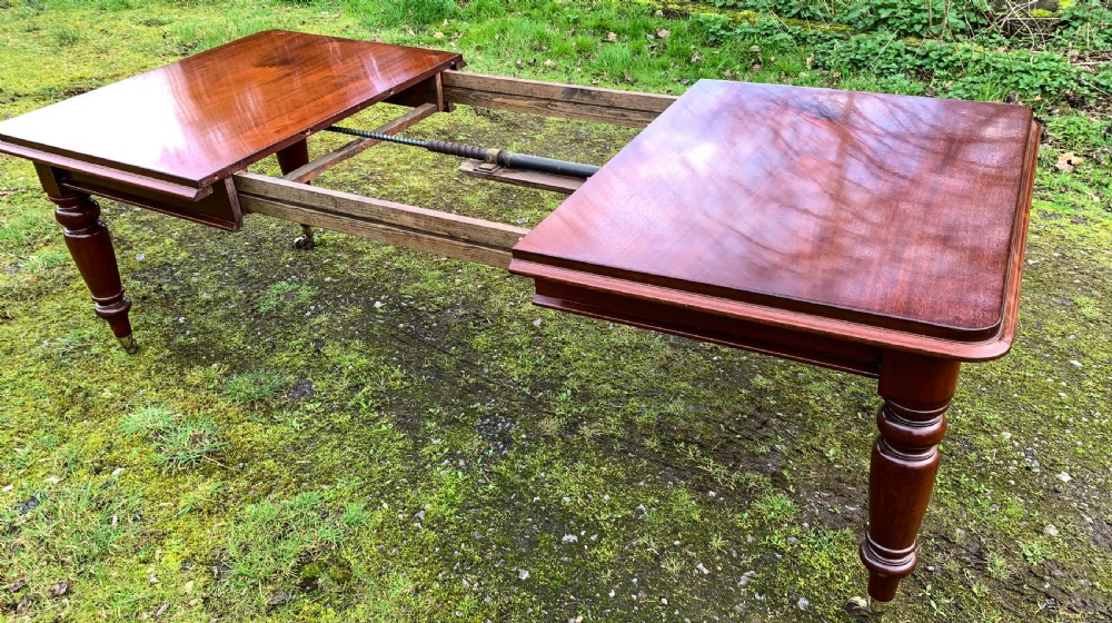 A Small Victorian Extending Dining Table  View XIV