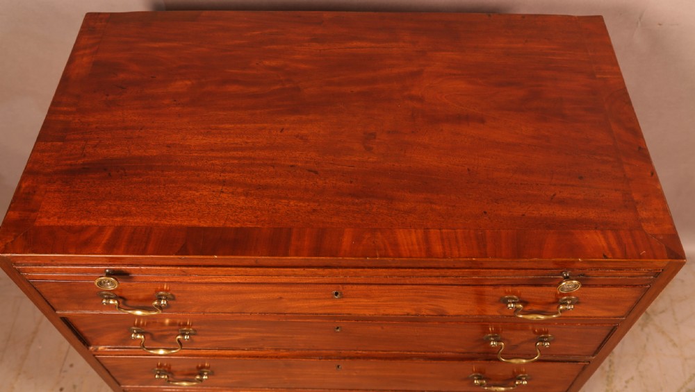 A Good Georgian 4 high chest of drawers View XIII
