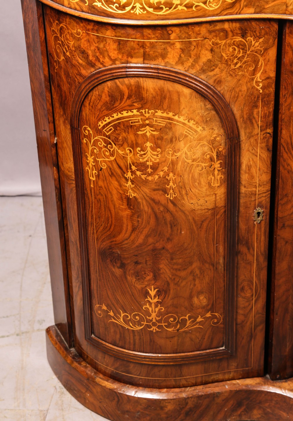 A Victorin Burr Walnut Credenza with marble top View VII