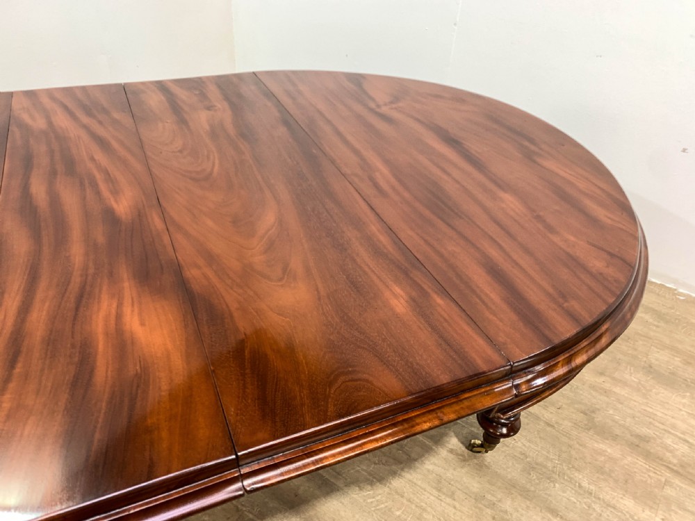 A Good Victorian mahogany Wind out Dining Table seats 10 View XVIII