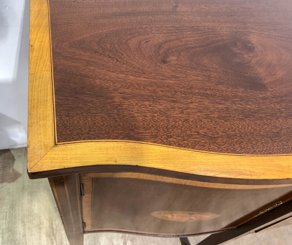 A Good Quality Mahogany Sideboard  View X