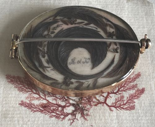 HAIRWORK LOVE TOKEN BROOCH - ADDITIONAL PHOTO 1
