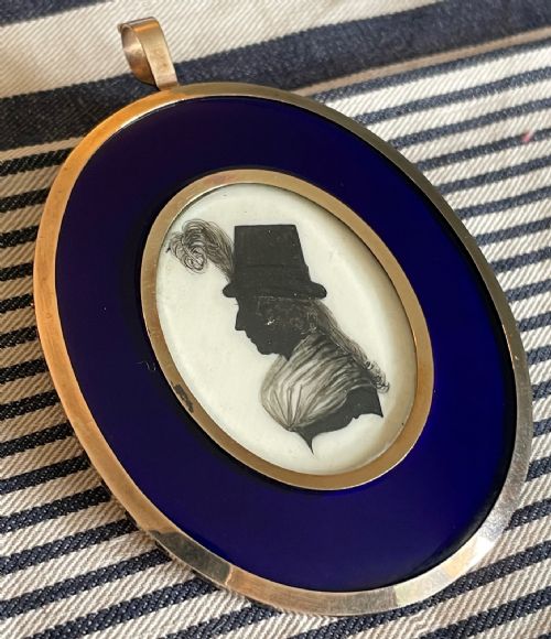 silhouette locket by john butterworth circa 1790 - CATEGORY: ANTIQUE ART - DATED 18TH CENTURY