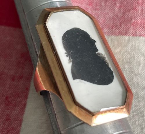 john miers silhouette ring of a gent circa 1790 - CATEGORY: ANTIQUE JEWELLERY - DATED 18TH CENTURY