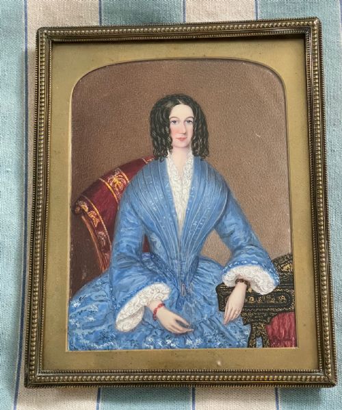 PROVINCIAL SCHOOL PAIR OF PORTRAIT MINIATURES - ADDITIONAL PHOTO 2