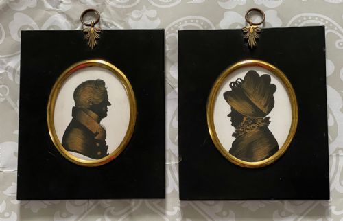 CHARACTER PAIR OF GILDED SILHOUETTES ON PLASTER - ADDITIONAL PHOTO 5