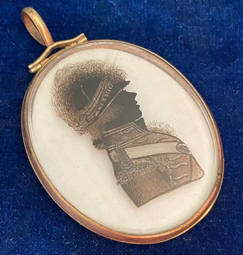 SILHOUETTE OF AYRSHIRE YEOMAN BY ELIZABETH HUDSON - ADDITIONAL PHOTO 2