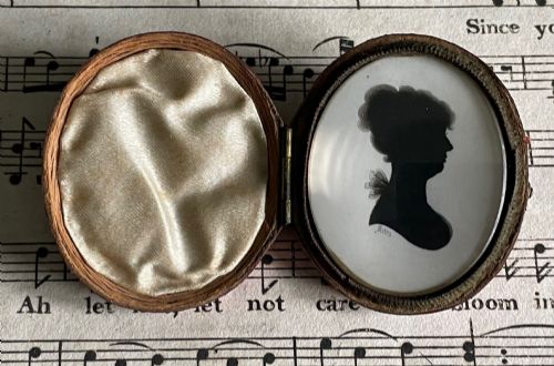 SILHOUETTE OF HARRIET DAUGHTER OF JOHN MIERS - ADDITIONAL PHOTO 1