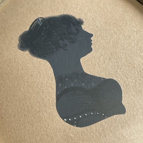 EDWARD FOSTER PAINTED SILHOUETTE OF A HARROGATE LADY - ADDITIONAL PHOTO 1