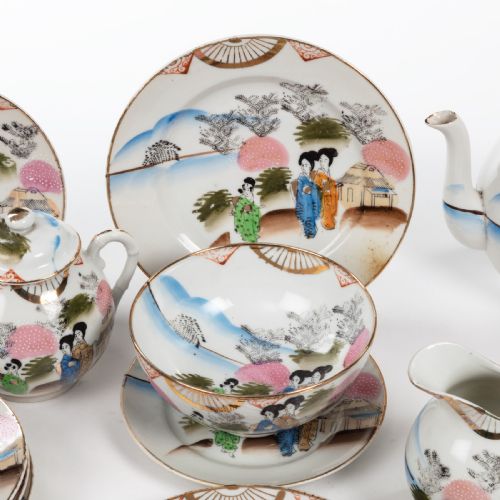 AN EARLY 20TH CENTURY TEN PIECE JAPANESE TEA SERVICE - ADDITIONAL PHOTO 11