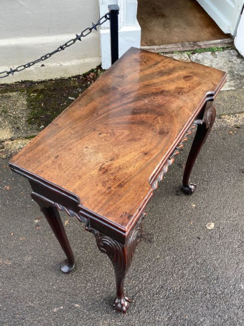 A GEORGE II CARVED MAHOGANY CARD TABLE - ADDITIONAL PHOTO 2