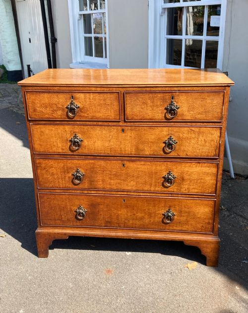 An Arts & Crafts Period Oak Chest of Drawers