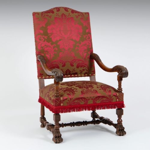 A LARGE PAIR OF 19TH CENTURY FRENCH WALNUT ARMCHAIRS - ADDITIONAL PHOTO 5