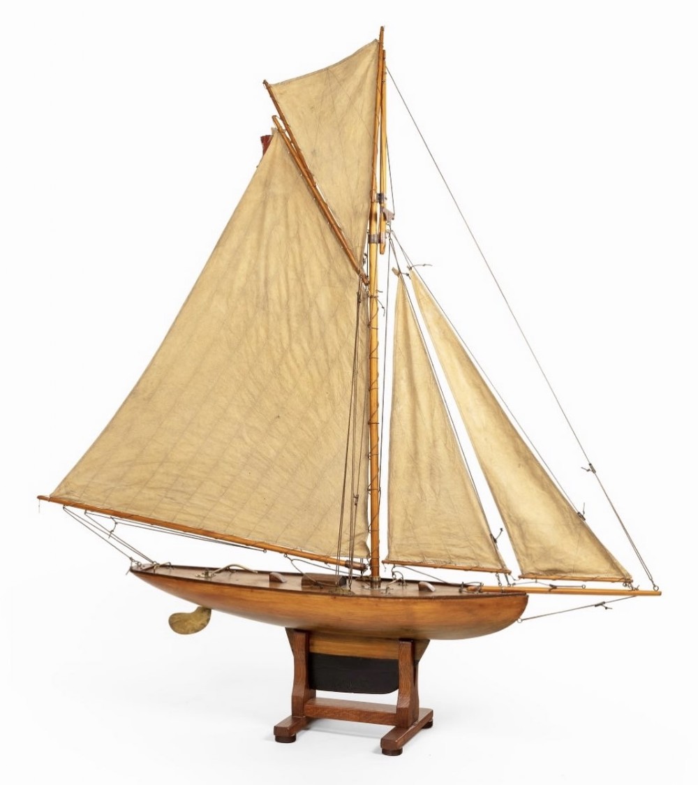 An Edwardian Period Large Pond Yacht