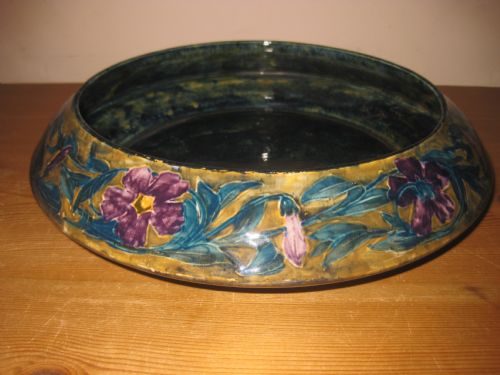 Large Art Nouveau Morris Ware Bowl by George Cartlidge. Circa 1910. 11"