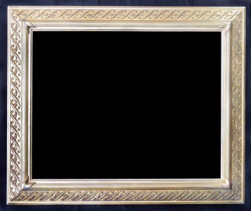 Antique Gilt Frame. To Fit 18"X 14" Painting.