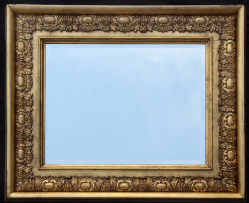 Victorian Gilt Carved Wood Framed Mirror.