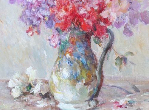fig 4. An impressionist oil painting depicting a colourful bouquet of pink, purple, and red spring flowers in a ceramic jug, set within a carved gilt frame.