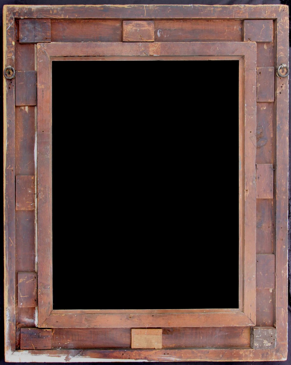 To fit painting/mirror 30