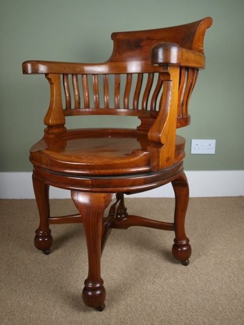 Superb Quality Walnut Revolving Office/desk Chair
