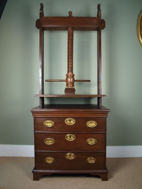 Georgian Oak Press Chest
